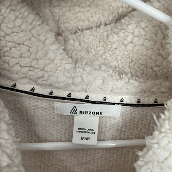 Ripzone Sherpa Hoodie - Picture 4 of 6